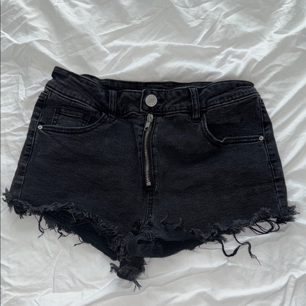 Refuge Black Jean Shorts Distressed High-Waisted